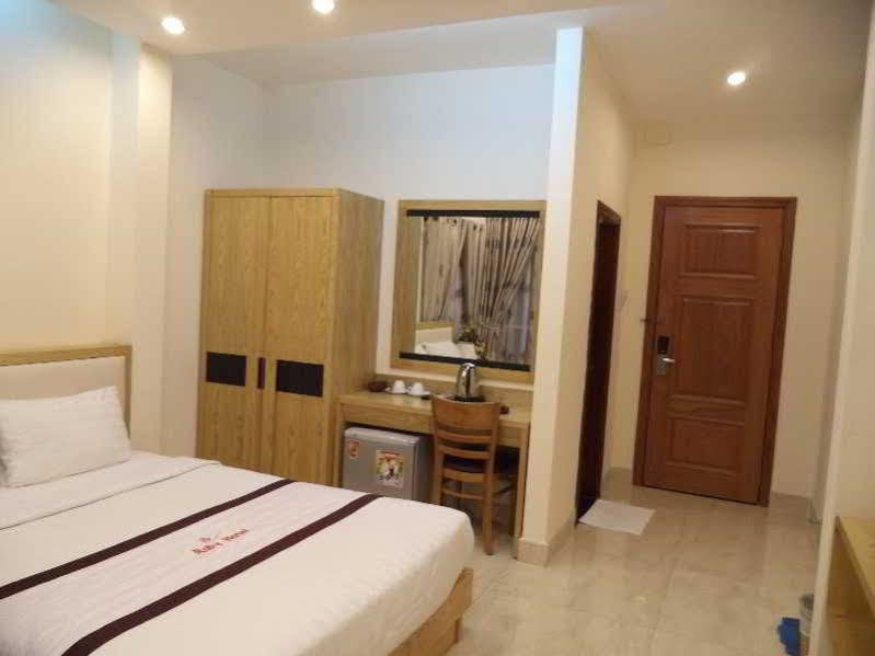 Ruby Hotel Ben Thanh Хошимин Экстерьер фото